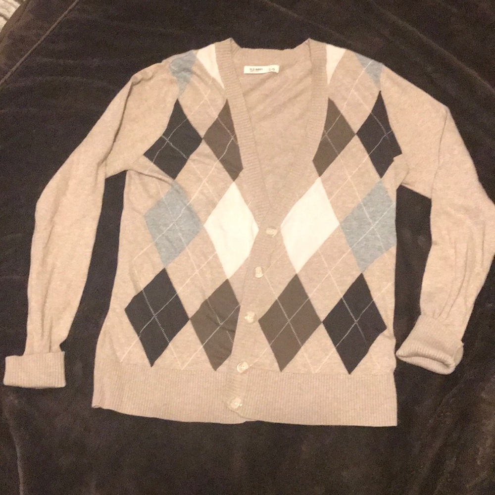 Beige argyle cardigan